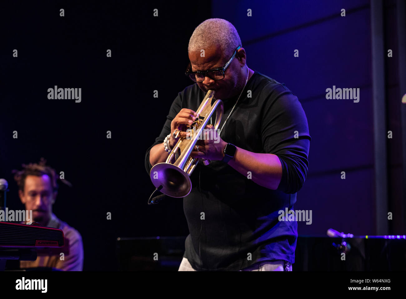 Krakau, Polen - 17. Juli 2019: Terence Blanchard und die E-Kollektiv auf der Bühne in Manggha Museum der Japanischen Kunst und Technik an der Summer Jazz Fe Stockfoto