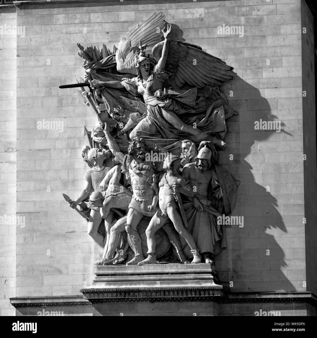 Triumphbogen von der Champs Elysees entfernt, in Paris. Die Leistung der Freiwilligen oder der 'Marseillaise' Figurengruppe Stockfoto