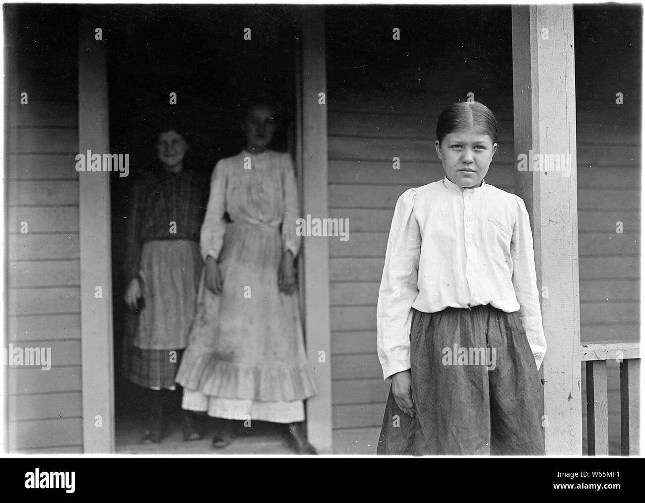 Golla Kammern, 12 Jahre alt, in Mühle 3 Jahre gewesen, Spinnen, Weben 2 Jahre 1 Jahr. Andere Schwestern Spinner. Gastonia, N.C. Stockfoto