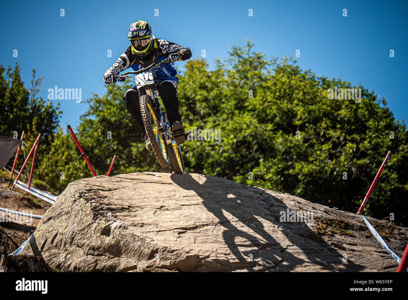 AUGUST 21, 2014 - Meribel, Frankreich. Sam Hill (AUS) Racing an der UCI Mountainbike Downhill World Cup Stockfoto