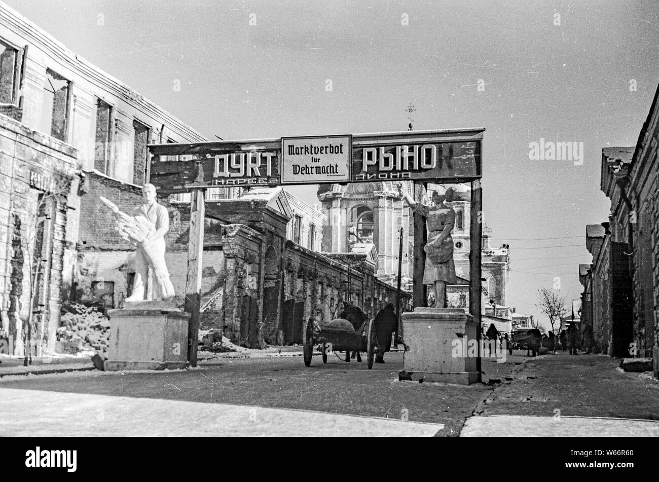 Stadt Rostow am Don während der Besetzung durch deutsche Armay im WK 2 in den Jahren 1942/43 entstand im Winter zerstört Stockfoto