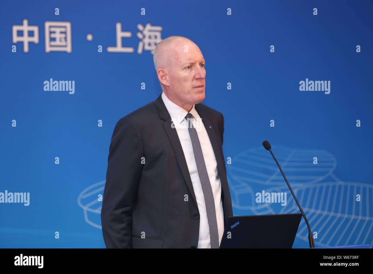 Andreas Weller, Präsident der Region Asien Pazifik der ZF Friedrichshafen AG, besucht eine fördernde Treffen vor der China International 2018 importieren Stockfoto