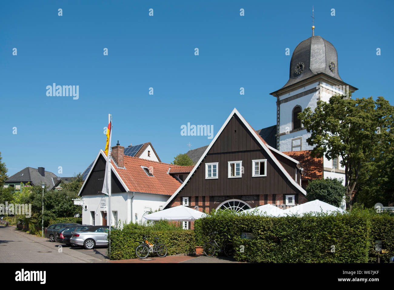 Deutschland, Nordrhein-Westfalen, Kreis Gütersloh, Verl, katholische Pfarrkirche St. Anna Stockfoto