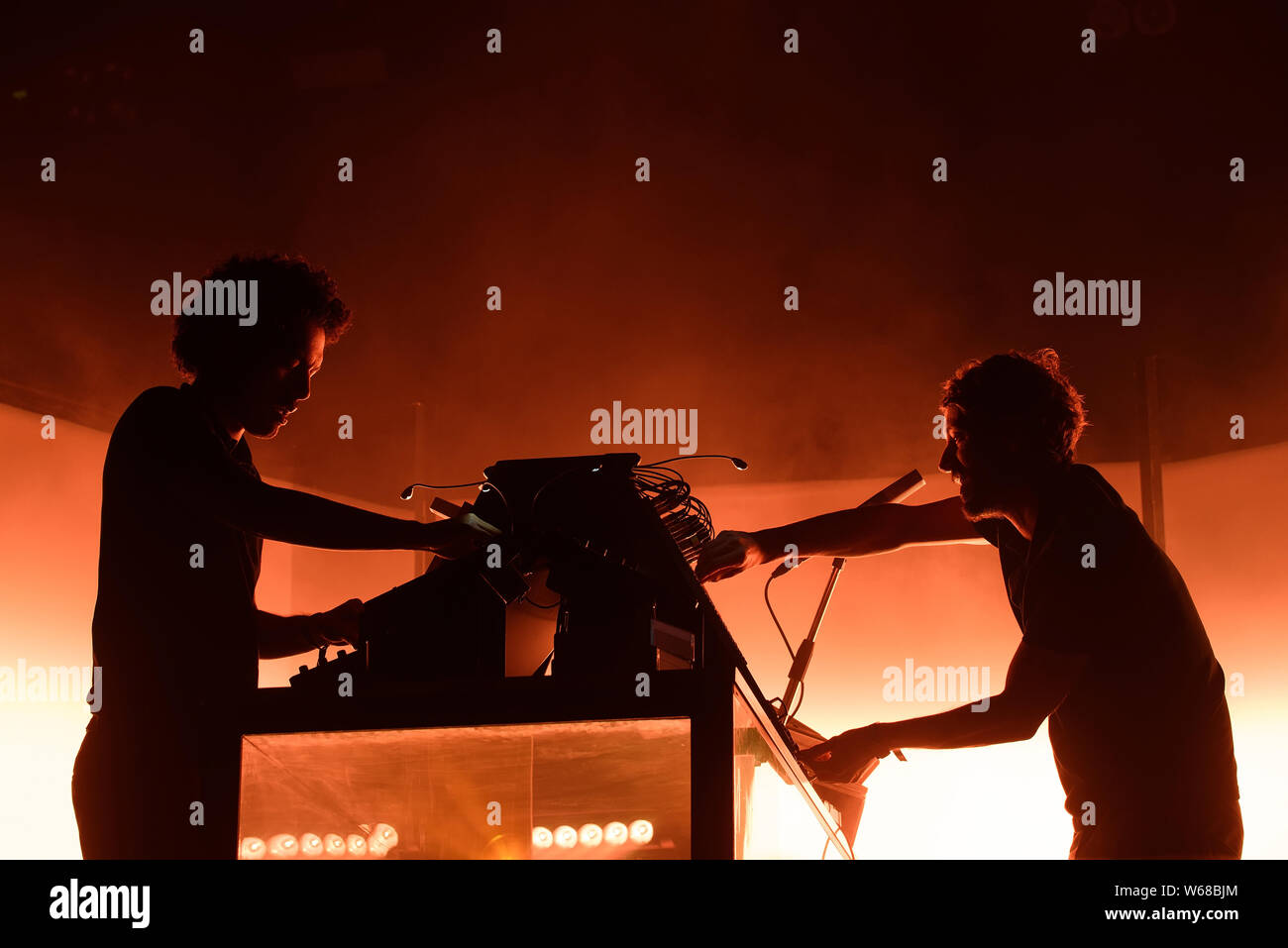 BILBAO, SPANIEN - Jun 12: Blaze (elektronische Musik Band) im Konzert an BBK Live 2019 Music Festival durchführen am Juli 12, 2019 in Bilbao, Spanien. Stockfoto