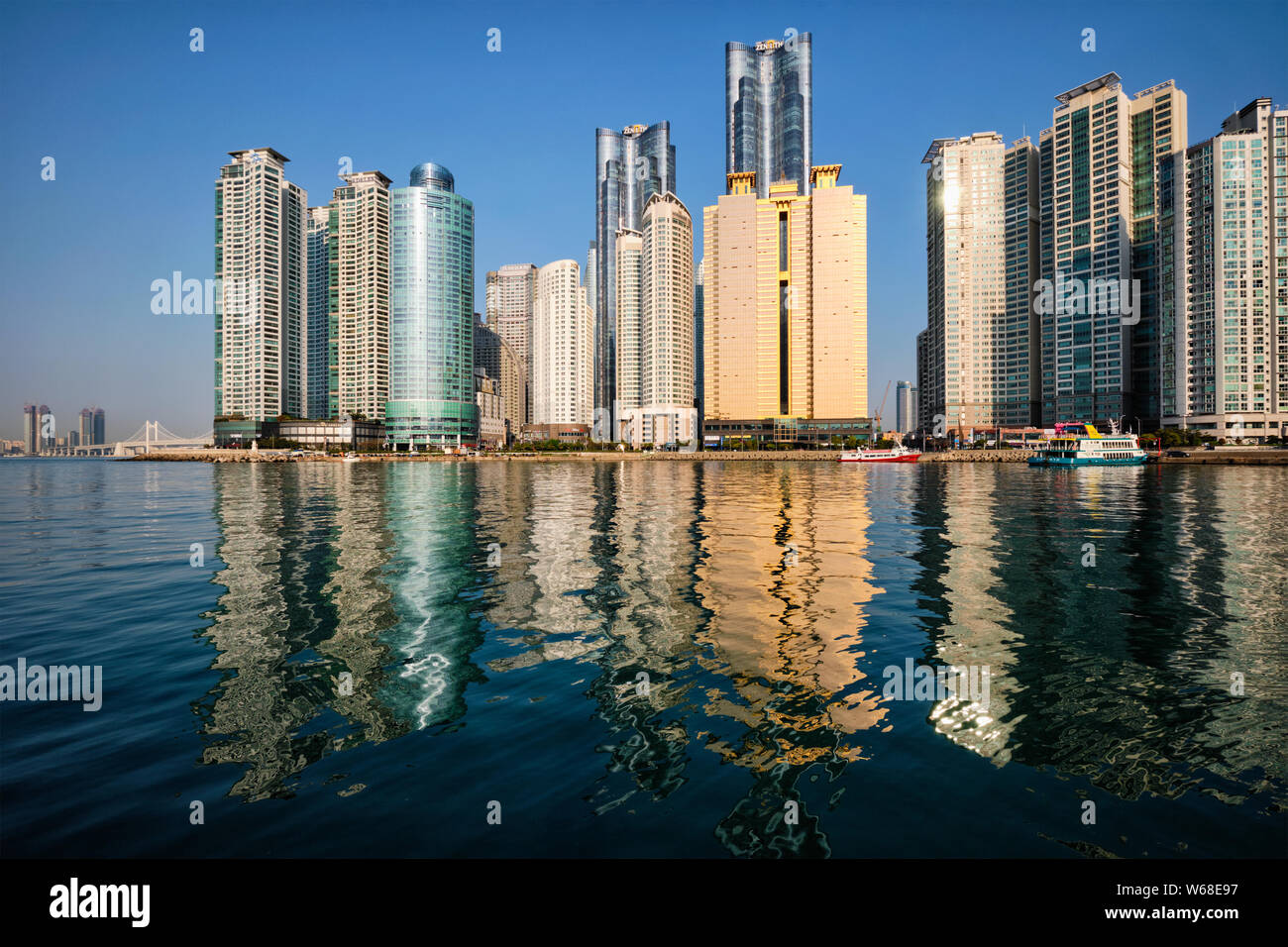 Marine Wolkenkratzer in Busan, Südkorea Stockfoto