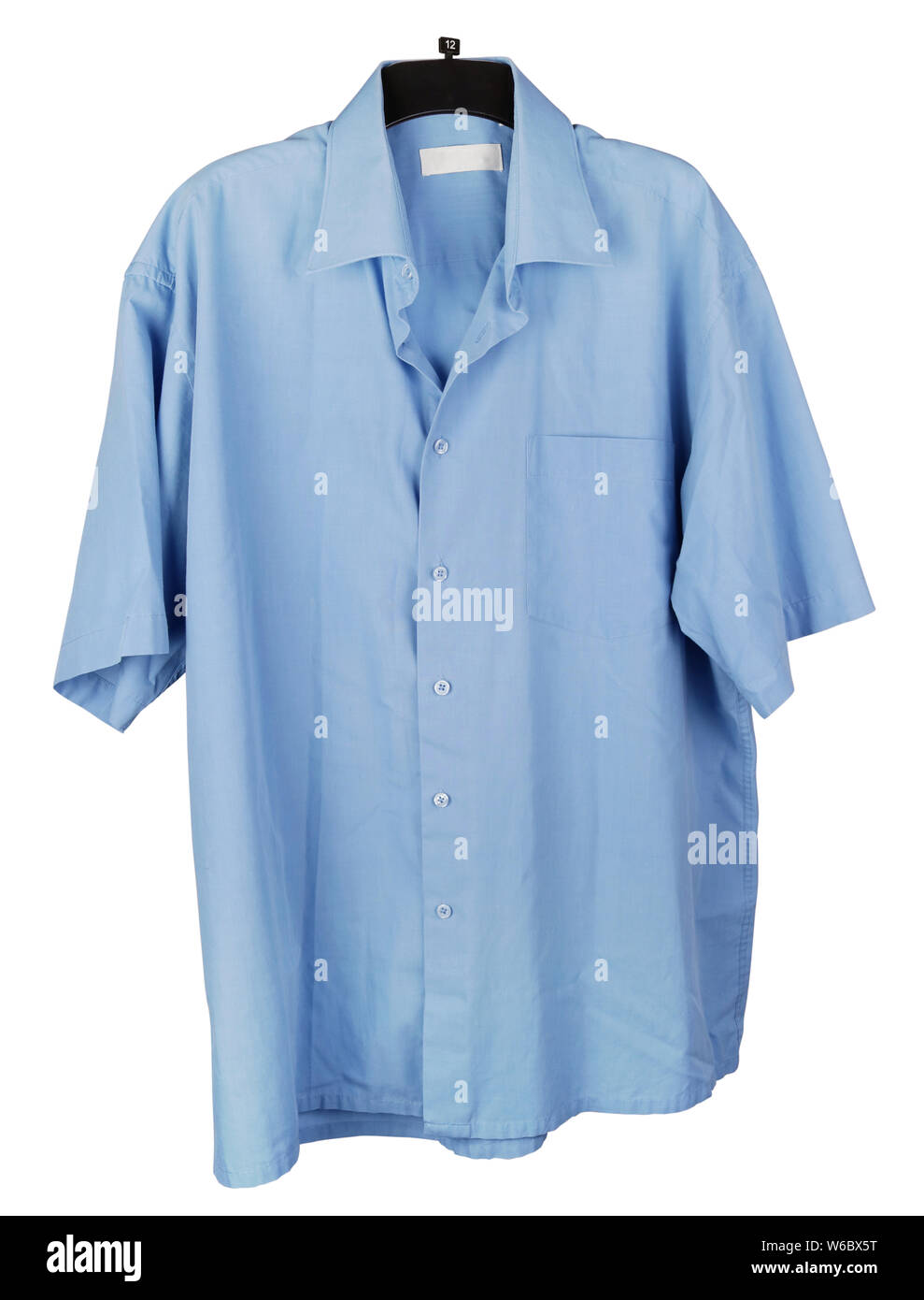 Meines alten Großvater alte Baumwolle leichtes Sommer t-shirt mit kurzen Ärmeln. Auf weissem Studio shot Isoliert Stockfoto