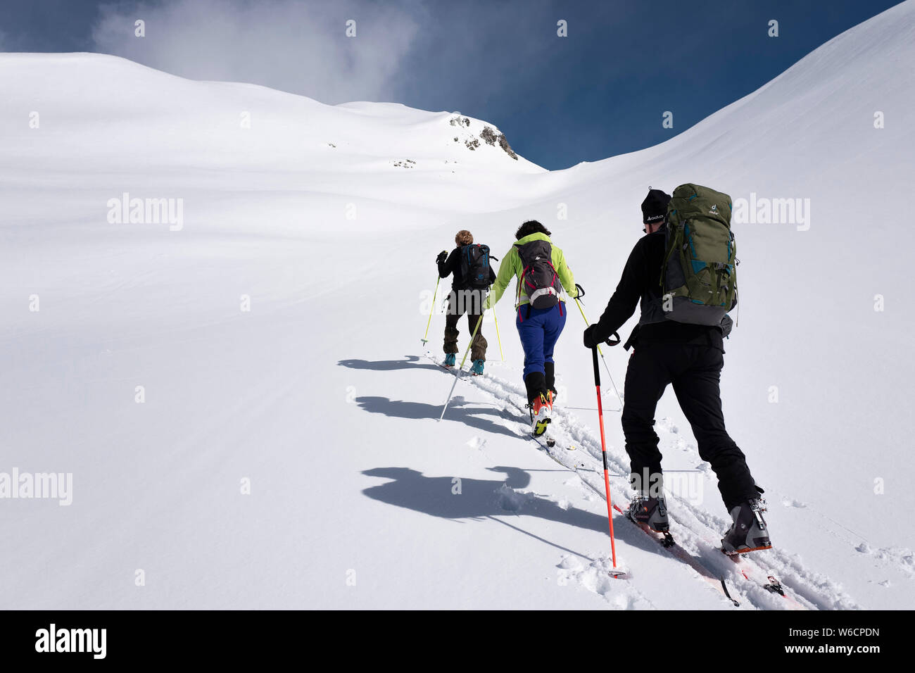 Langlaufen in der Queyras Berge, zwischen dem Departement Hautes-Alpes im Südosten von Frankreich, und dem Piemont im Nordwesten I Stockfoto