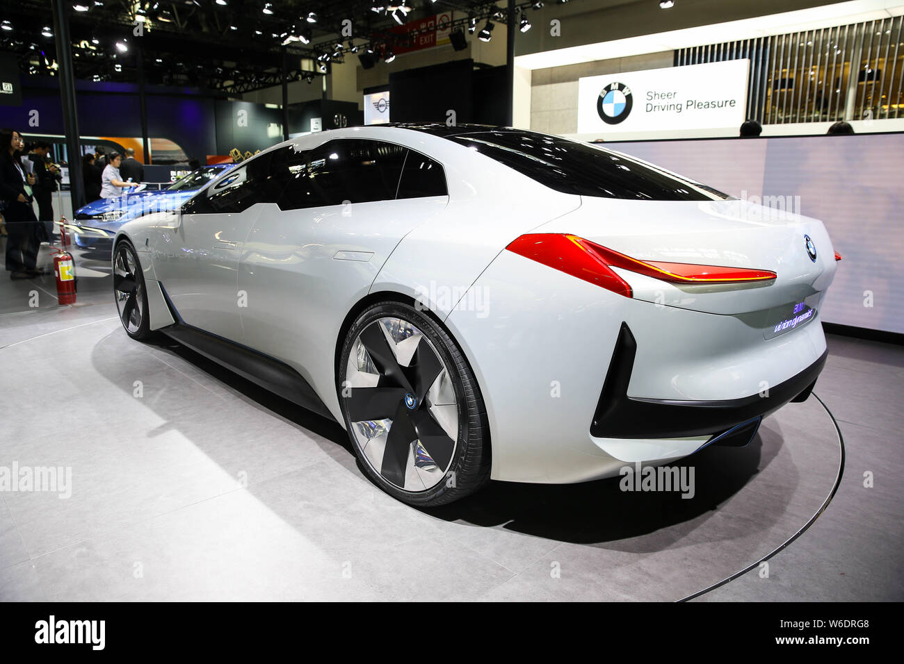 Ein BMW ich Vision Dynamik Konzept ist auf dem Display während der 15 Beijing International Automotive Exhibition, die auch als Auto China 2018 in Peking bekannt, Stockfoto