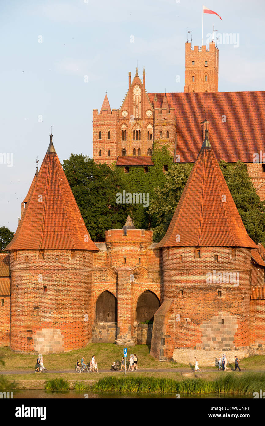 Hohe Schloss des Deutschen Ordens Schloss von XIII bis XV. Jahrhundert Weltkulturerbe der UNESCO in Malbork, Polen gebaut. 20. Juli 2019 © wojciech Stroz Stockfoto