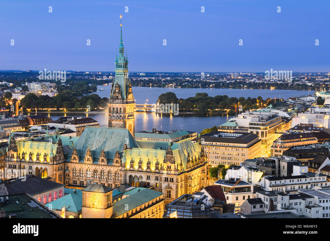 Luftaufnahme der Stadt Halle Hamburg, Deutschland Stockfoto