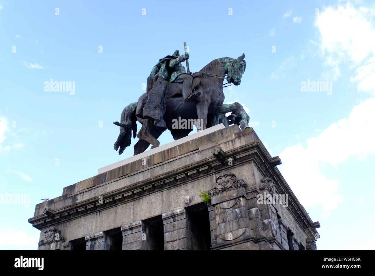 Das Kaiser-Wilhelm-Denkmal am Deutschen Eck, Koblenz, Deutschland Stockfoto