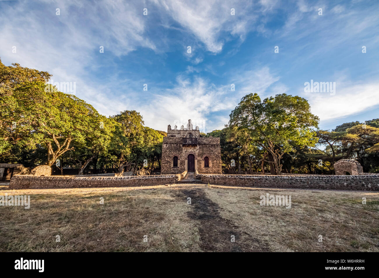 Rampe zum Baden Palast bei Fasilides Badewanne; Gonder, Amhara Region, Äthiopien Stockfoto
