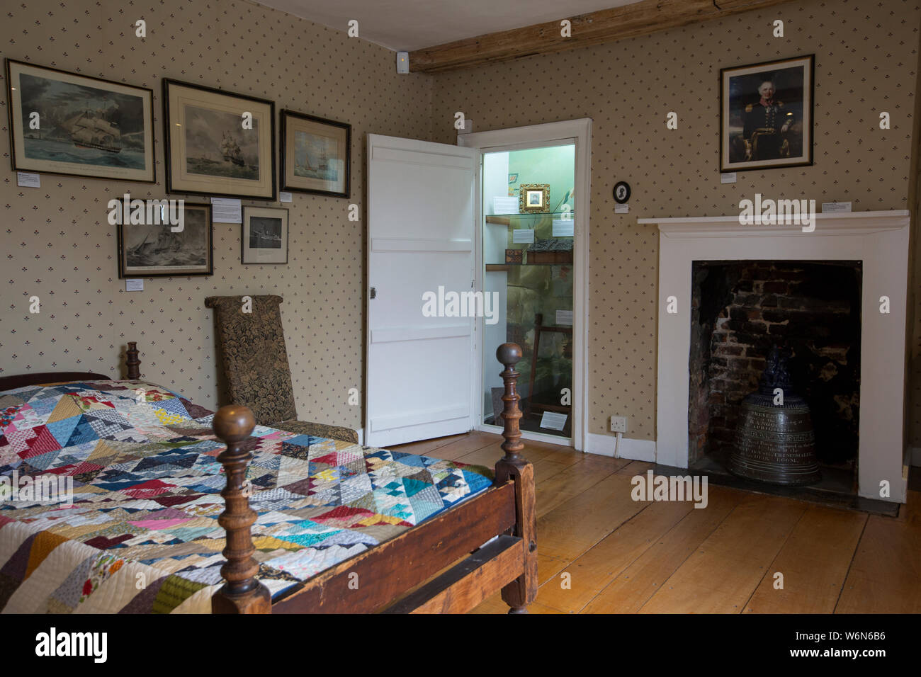 Jane Austen's ehemaliger roter Backstein Haus auf der Chawton Immobilien, Hampshire, England, UK, sie zog dort im Jahr 1809 für die letzten acht Jahre ihres Lebens. Stockfoto