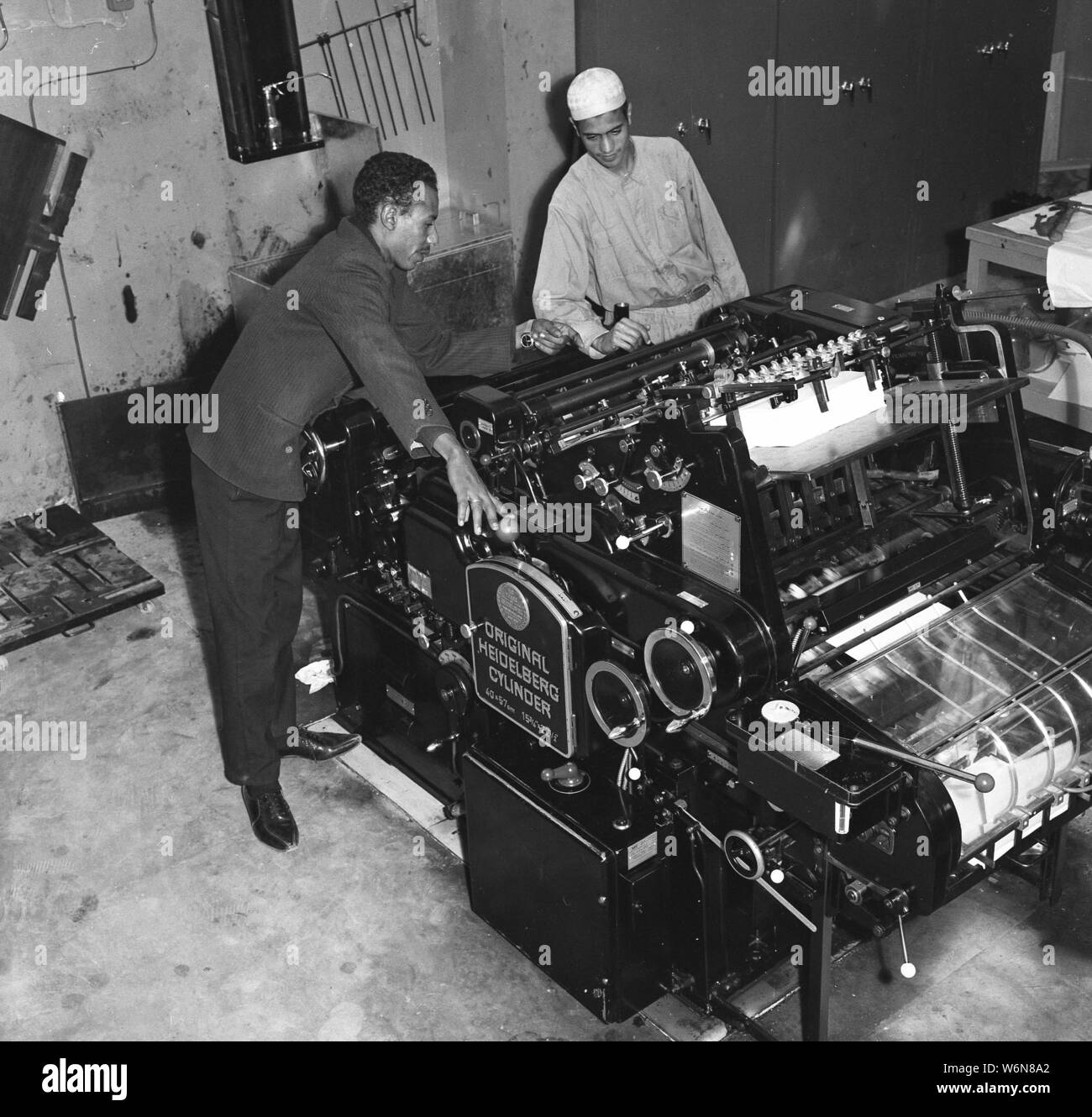 Zylinderdruckmaschine Stockfotos Und -Bilder Kaufen - Alamy