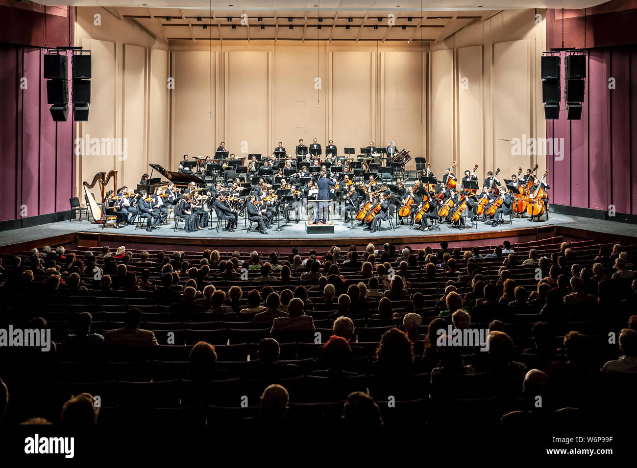 Puerto Rico Symphony Orchestra, Luis A. Ferre Center of the Performing Arts (Bellas Artes), San Juan, Puerto Rico Stockfoto