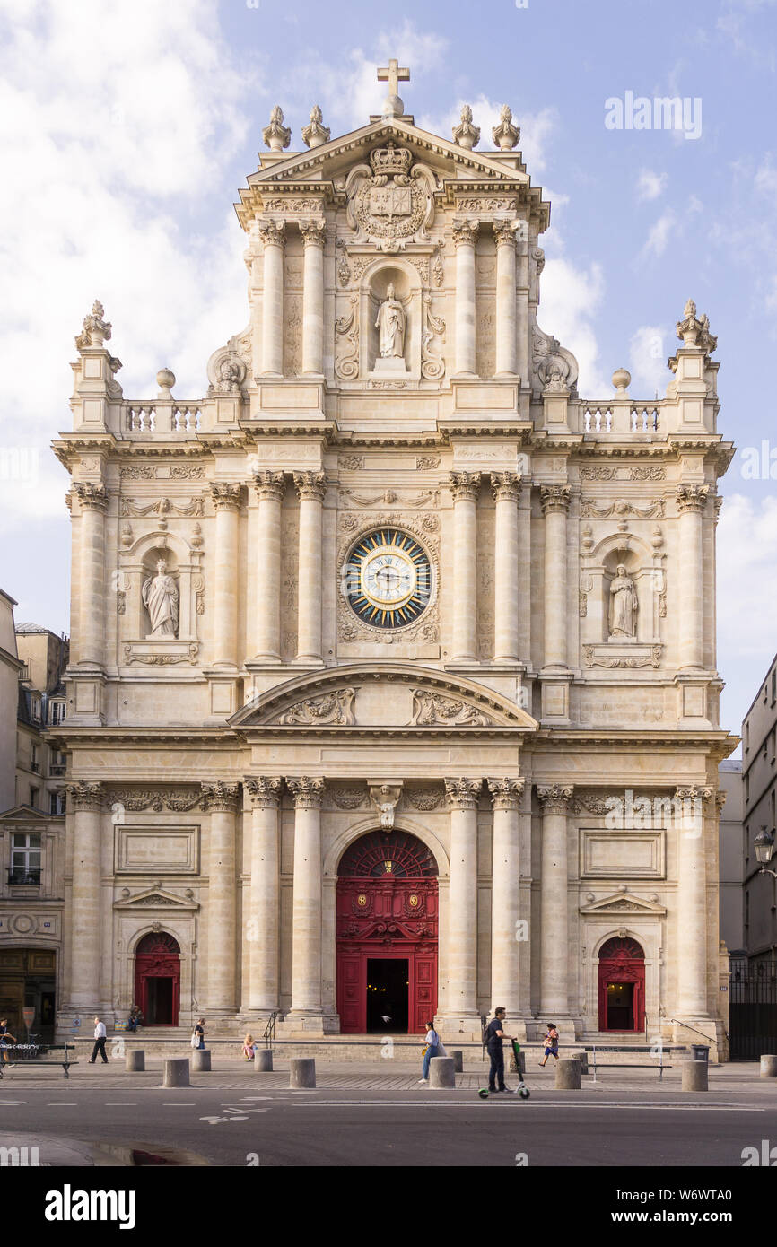 Paris Saint Paul - église Saint Paul Saint Louis im Marais-Viertel von Paris, Frankreich, Europa. Stockfoto