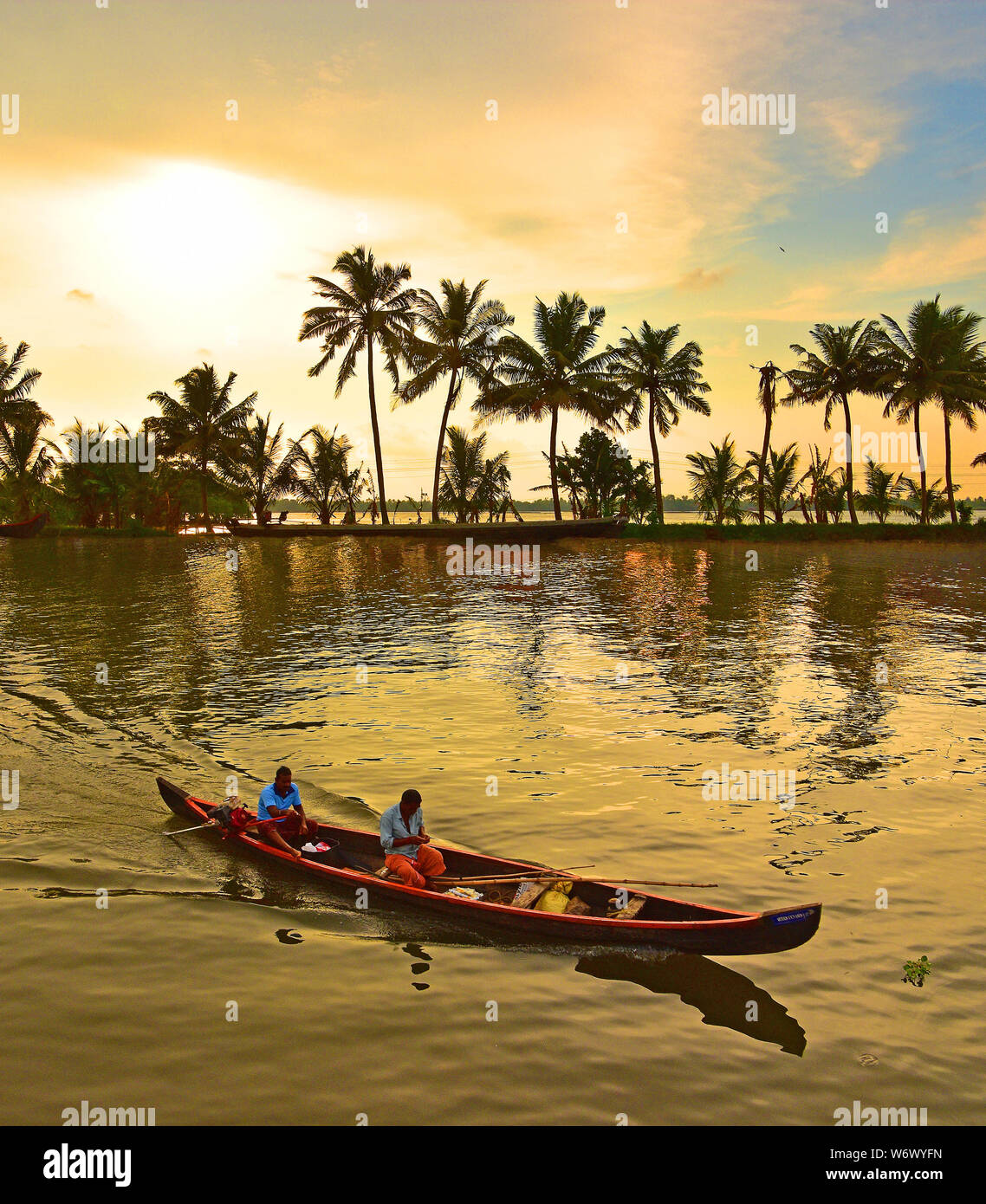 Vembanad See und Hausboot, Backwaters, Alleppey, Kerala, Indien Stockfoto