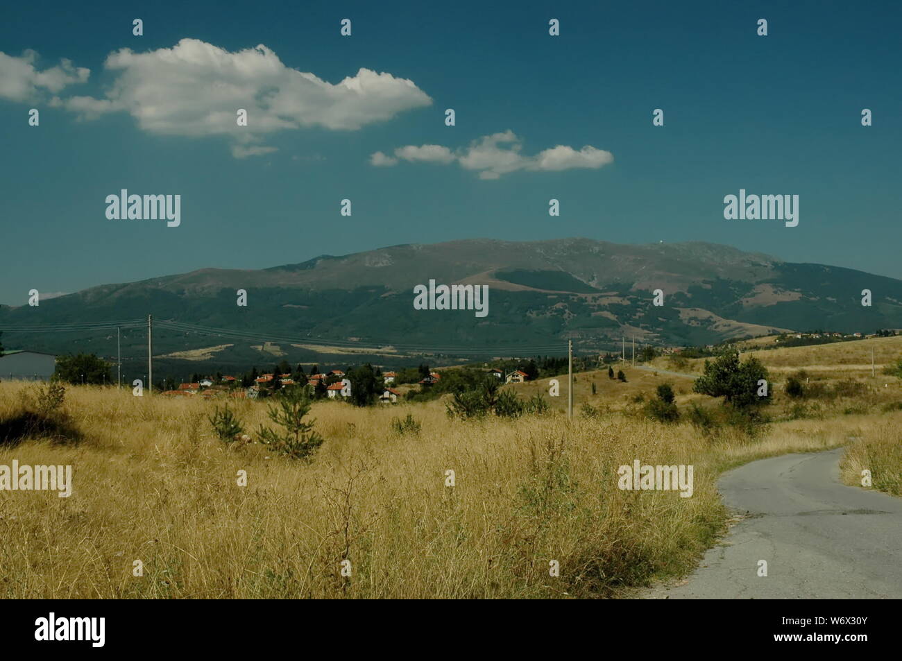 Dorf Plana an Plana Berg in Bulgarien Stockfoto