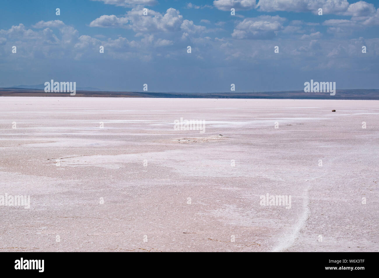 Die Türkei, Zentralanatolien: Luftaufnahme der Salz Weite der See Tuz, Tuz Golu, Salt Lake City, einem der größten Seen der Welt hypersaline Stockfoto