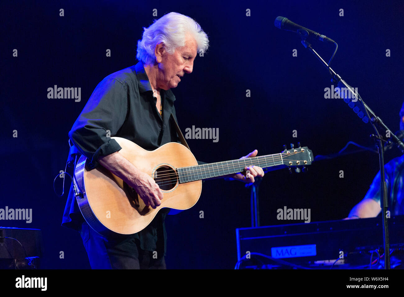 Cambridge, Großbritannien. 2. August 2019. Graham Nash führt in Stufe 1 während der Cambridge Folk Festival. Richard Etteridge/Alamy leben Nachrichten Stockfoto