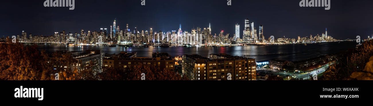 New York Nacht Panorama Stockfoto