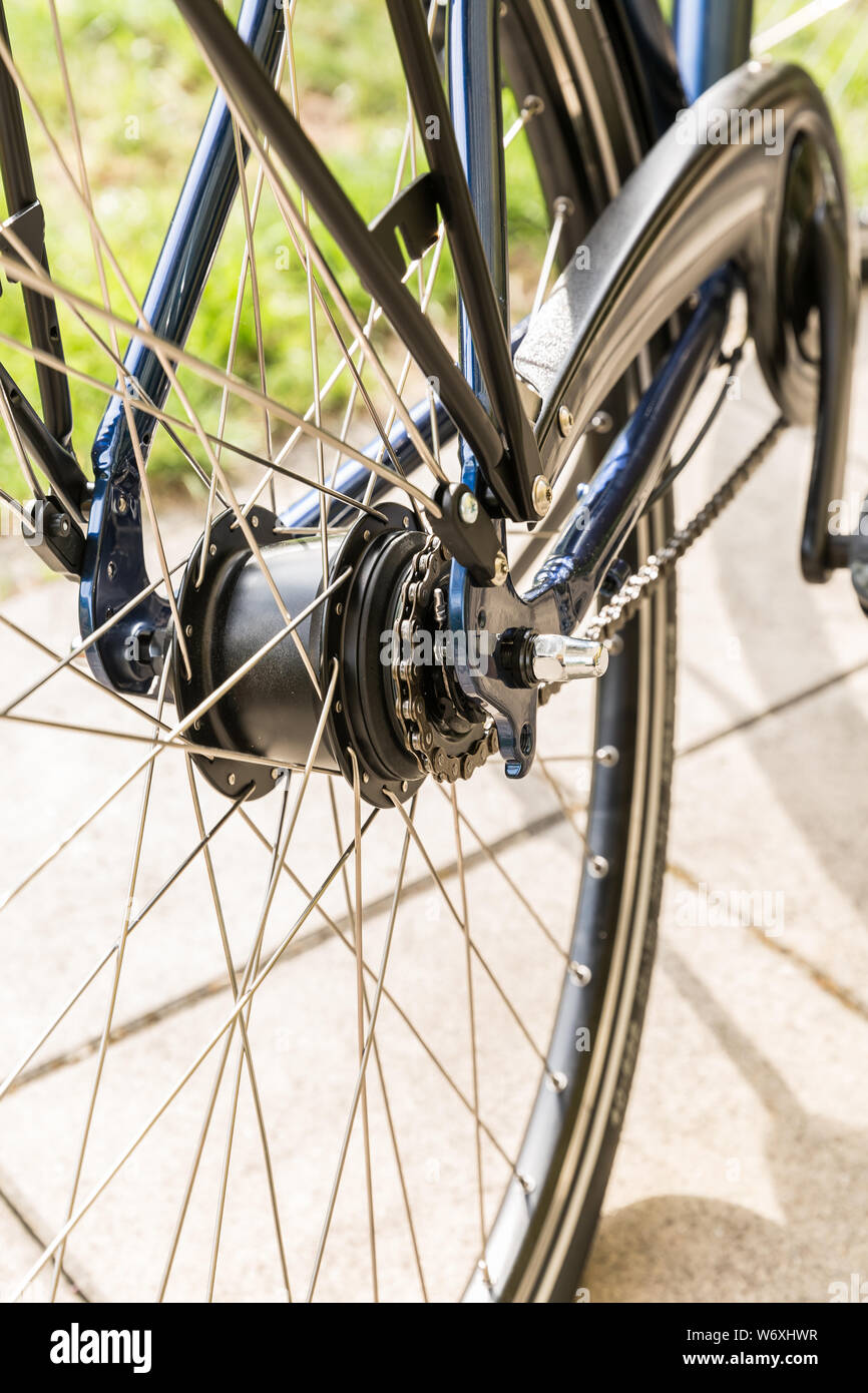 Fahrrad - Details der das Antriebsritzel und die Kette der modernen Fahrrad Stockfoto