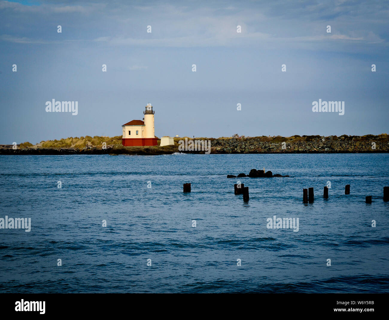 Coquille Fluss Leuchtturm, Bullards Beach State Park, Bandon, Oregon Küste. Stockfoto