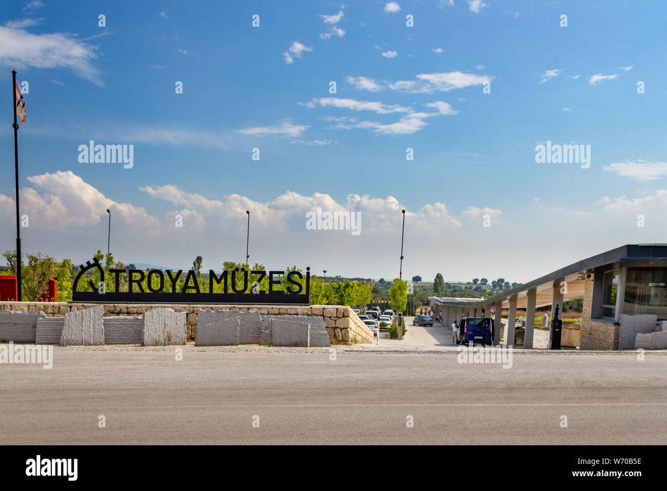 Canakkale/Türkei - vom 14. Juli 2019: Troy Museum Außenansicht. Archäologische Stätte von Troja ist ein UNESCO Weltkulturerbe Stockfoto