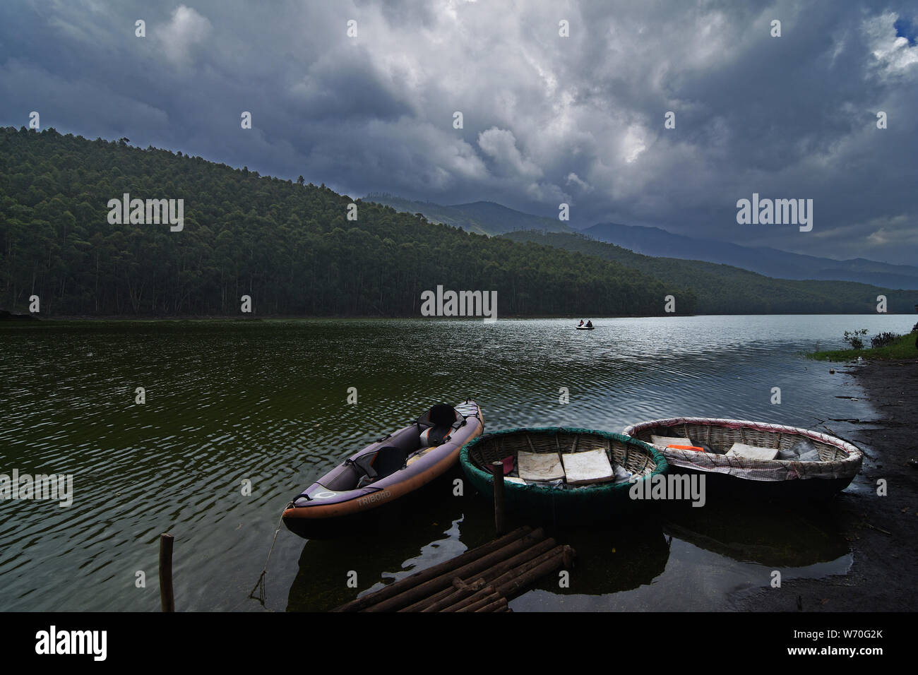 Matupetty Dam und See, Munnar, Kerala, Indien Stockfoto