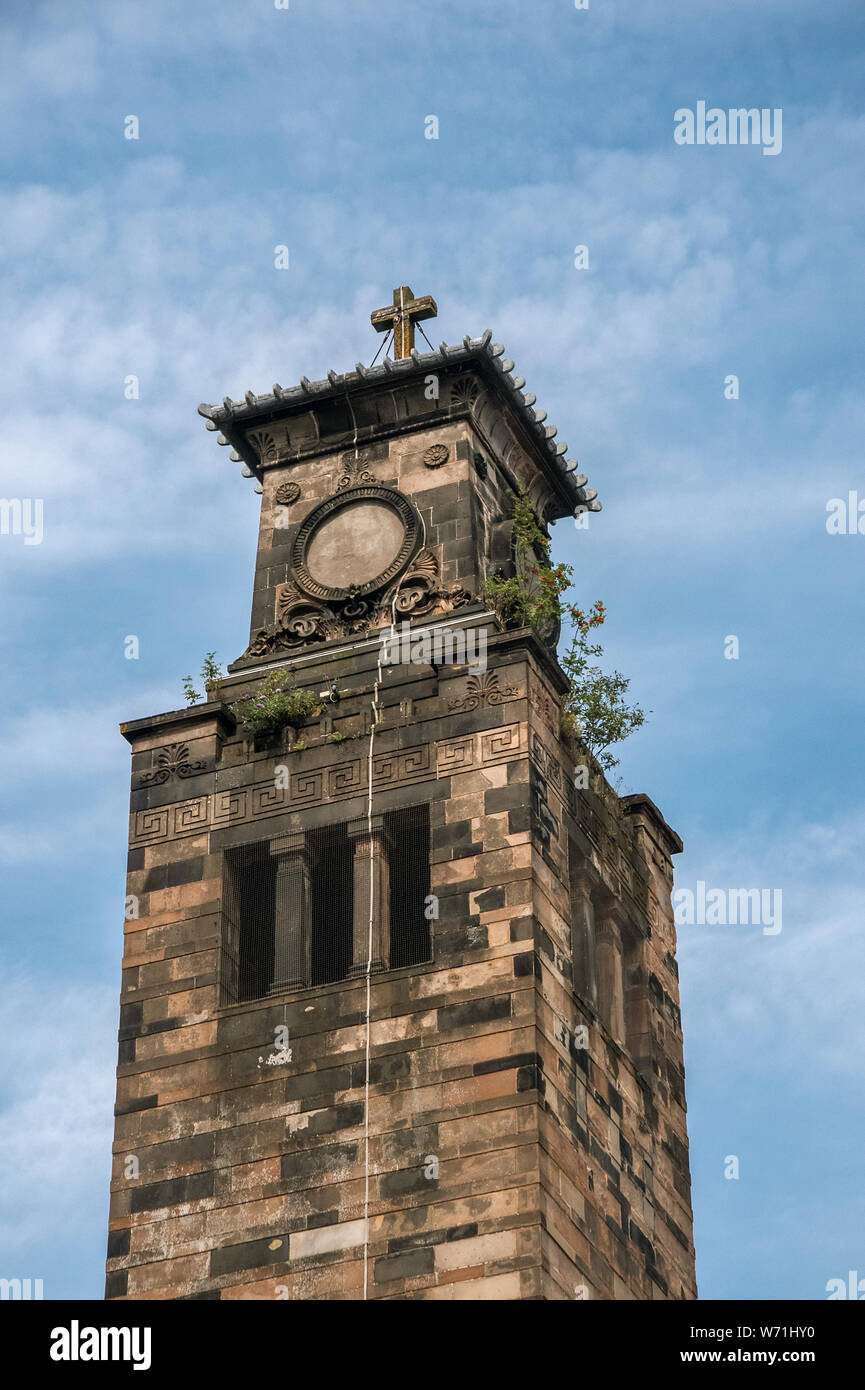 Glasgow, Schottland, Großbritannien. 3. August 2019: Nahaufnahmen der Caledonia Straße freie Kirche in den Gorbals. Stockfoto