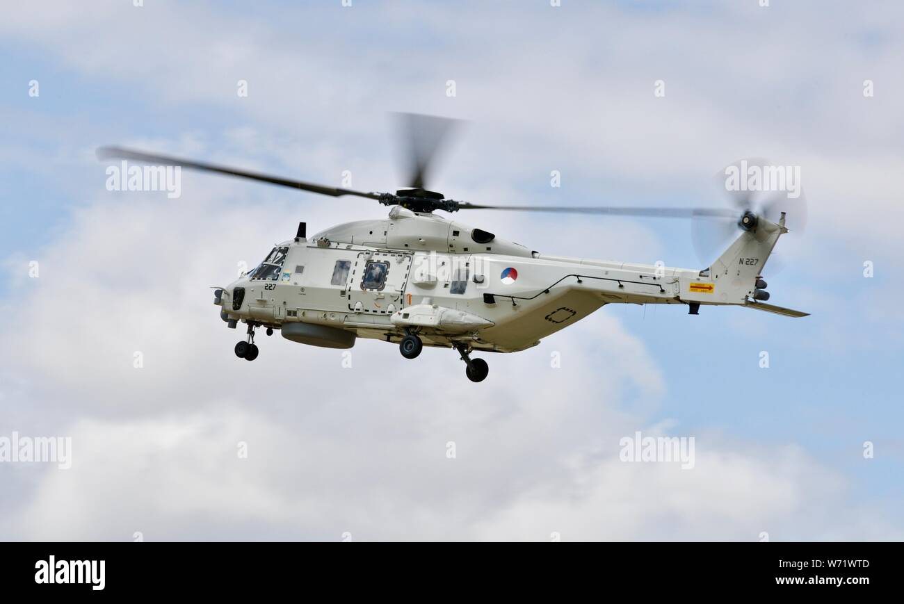 Royal Netherlands Air Force - NHIndustries NH90 Hubschrauber Anreisen an RAF Fairford für das Royal International Air Tattoo 2019 Stockfoto