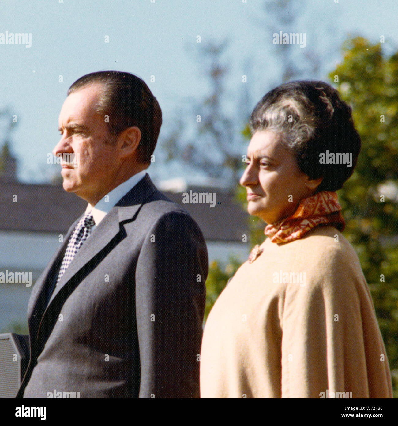 Begrüßungszeremonie für Premierministerin Indira Gandhi; Umfang und Inhalt: Im Bild: Premierminister Gandhi, Präsident Nixon. Betrifft: Staatsoberhaupt - Indien. Stockfoto