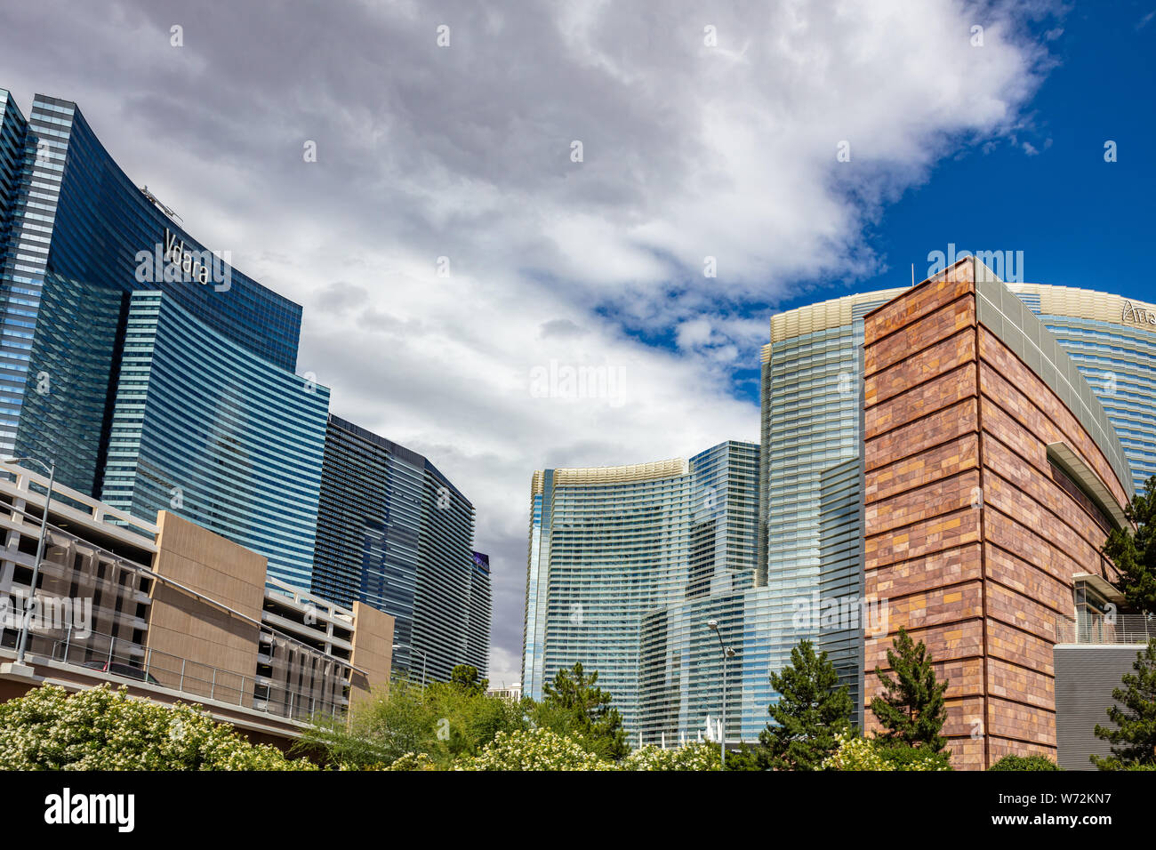 In Las Vegas, Nevada, USA. 27. Mai 2019. Las Vegas Gebäude in den Morgen. Sonniger Frühlingstag, blauer Himmel Stockfoto