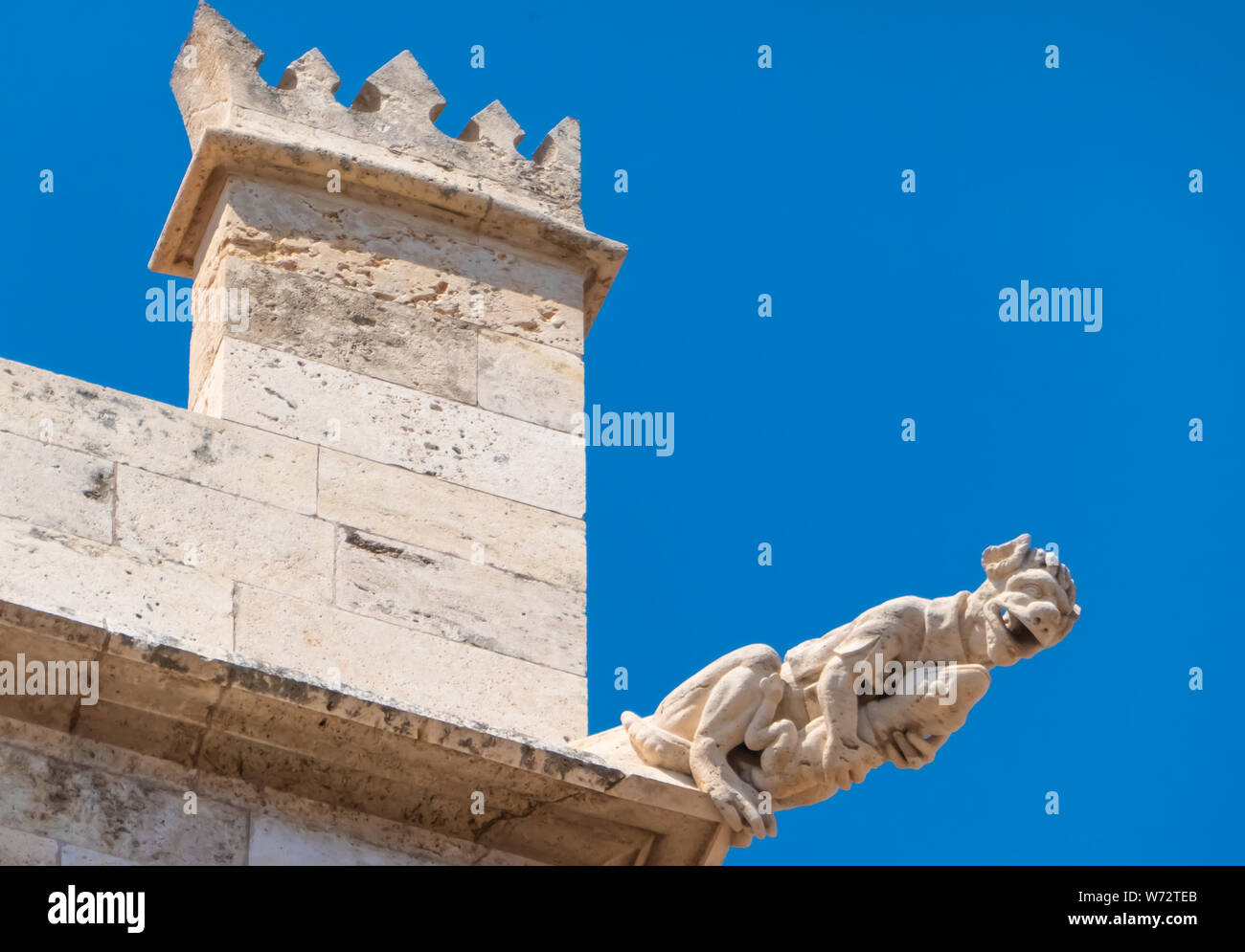 Atemberaubende Wasserspeier in der llotja de la Seda (mittelalterliche Seide Exchange), eine späte Valencia im gotischen Stil zivile Gebäude in Valencia, Spanien. Stockfoto