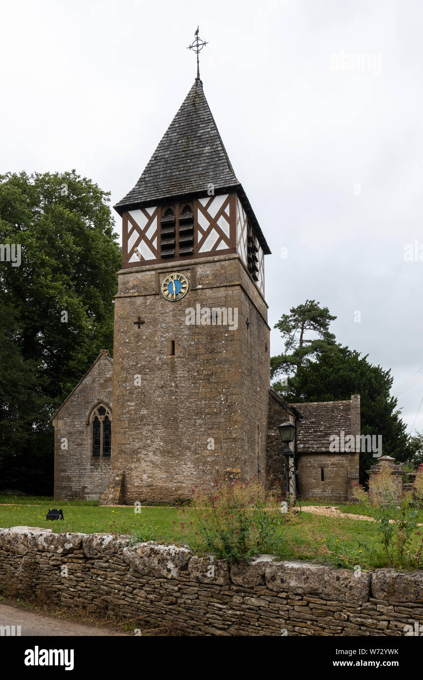 St. Andrews Church, Leighterton, Gloucestershire, England, Großbritannien Stockfoto