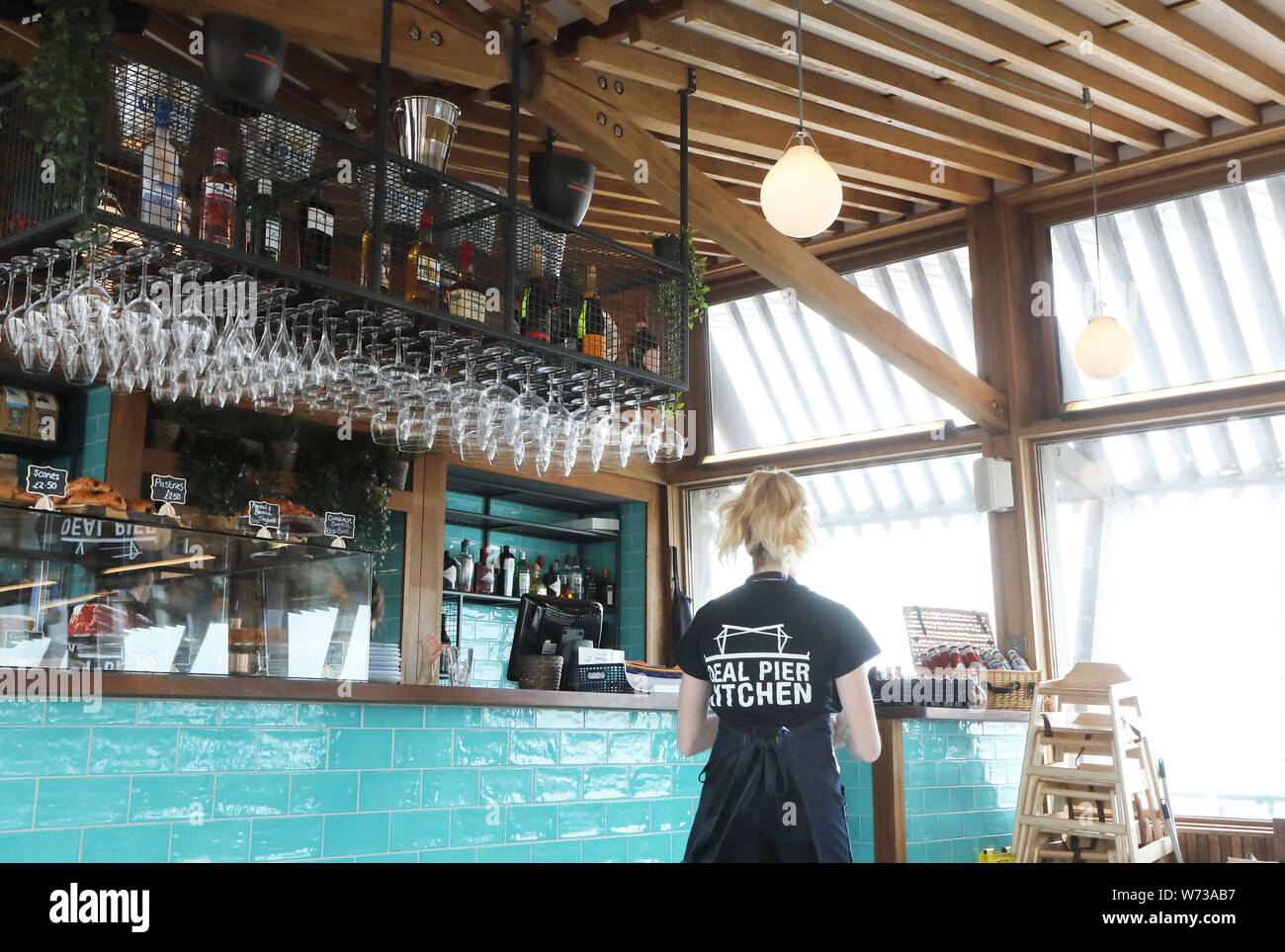 Trendy Deal Pier Küche in der Stadt am Meer, im East Kent, Großbritannien Stockfoto