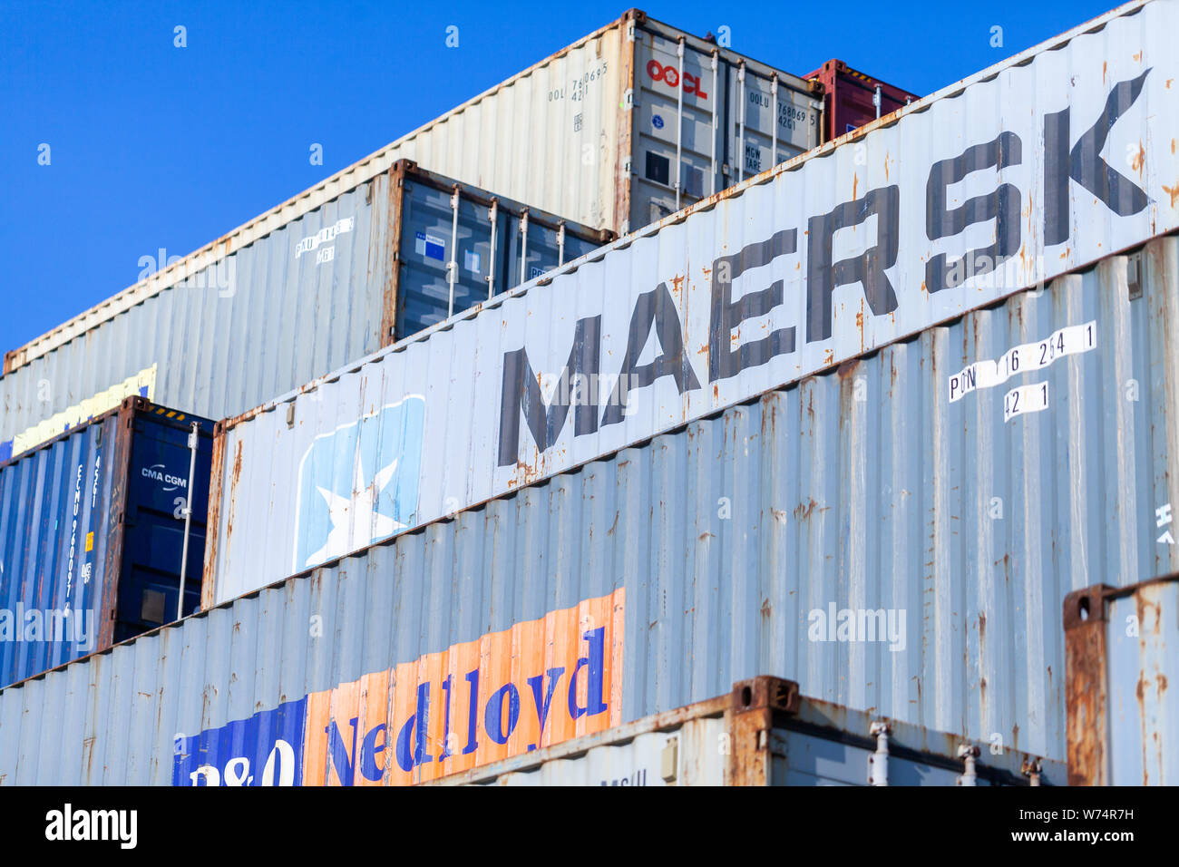 Nürnberg/Deutschland - August 4, 2019: Container steht auf TriCon Container-terminal Nürnberg. Stockfoto