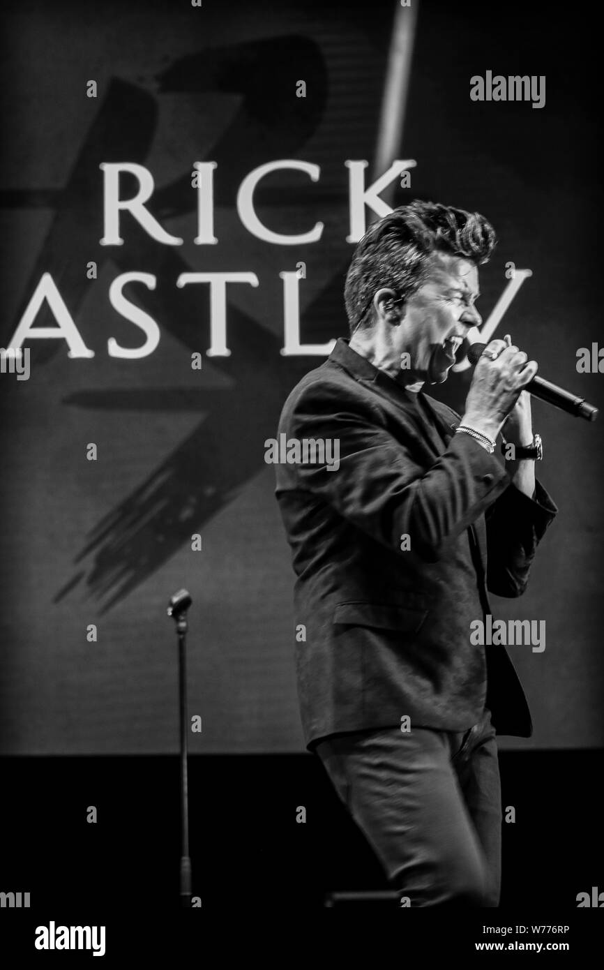 8. Jazzpiknik Paloznak - Plattensee Ungarn - August 03, 2019 - Rick Astley englischer Sänger, Musiker - Foto Ilona Stockfoto