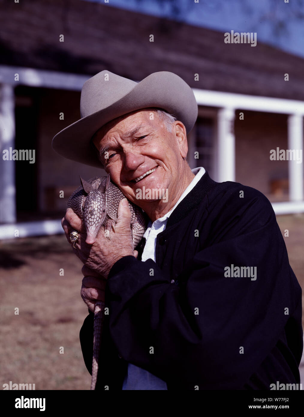 Jalepeno Sam Lewis wirft Gürteltiere und rennen Sie, oft an renommierten chili Cook's Texas-offs Physikalische Beschreibung: 1 Transparenz: Farbe; 4 x 5 in. oder kleinere Anmerkungen: Digital Image produziert von Carol M. Highsmith ihrem ursprünglichen Film Transparenz zu vertreten; einige Details können zwischen dem Film und den digitalen Bildern abweichen.; ist Teil der Wählt Serie im Carol M. Highsmith Archiv.; Geschenk und kaufen; Carol M. Highsmith; 2011; (DLC/PP 2011: 124).; Titel, Datum, Betreff, und Schlüsselwörter von dem Fotografen zur Verfügung.; Stockfoto
