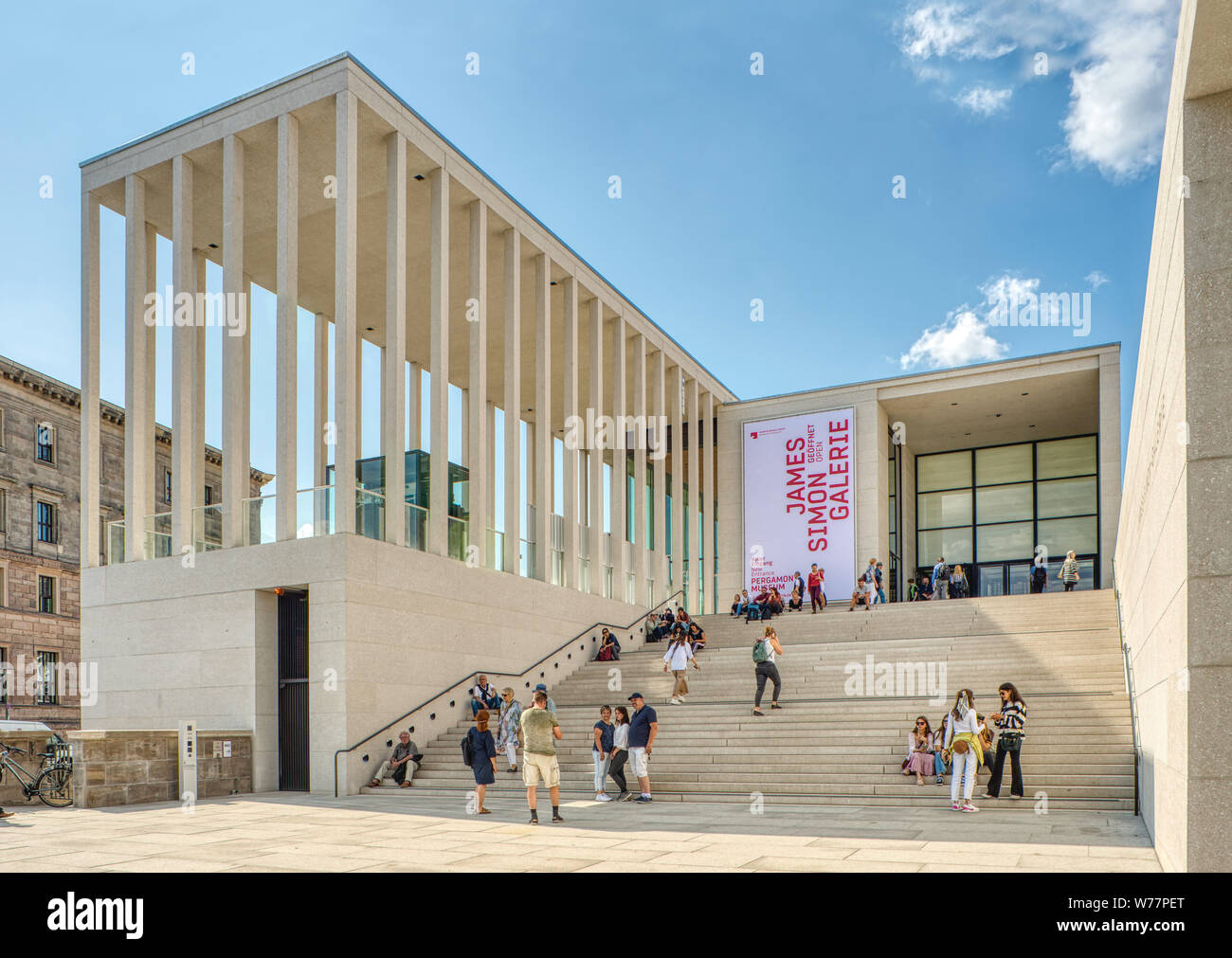 James-Simon-Galerie, Pergamonmuseum, Neues Museum, Museumsinsel, Berlin Mitte, Berlin, Deutschland Stockfoto