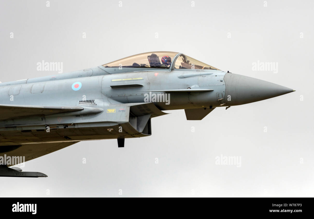 RAF Typhoon von der Royal Air Force Typhoon Display Team Stockfoto