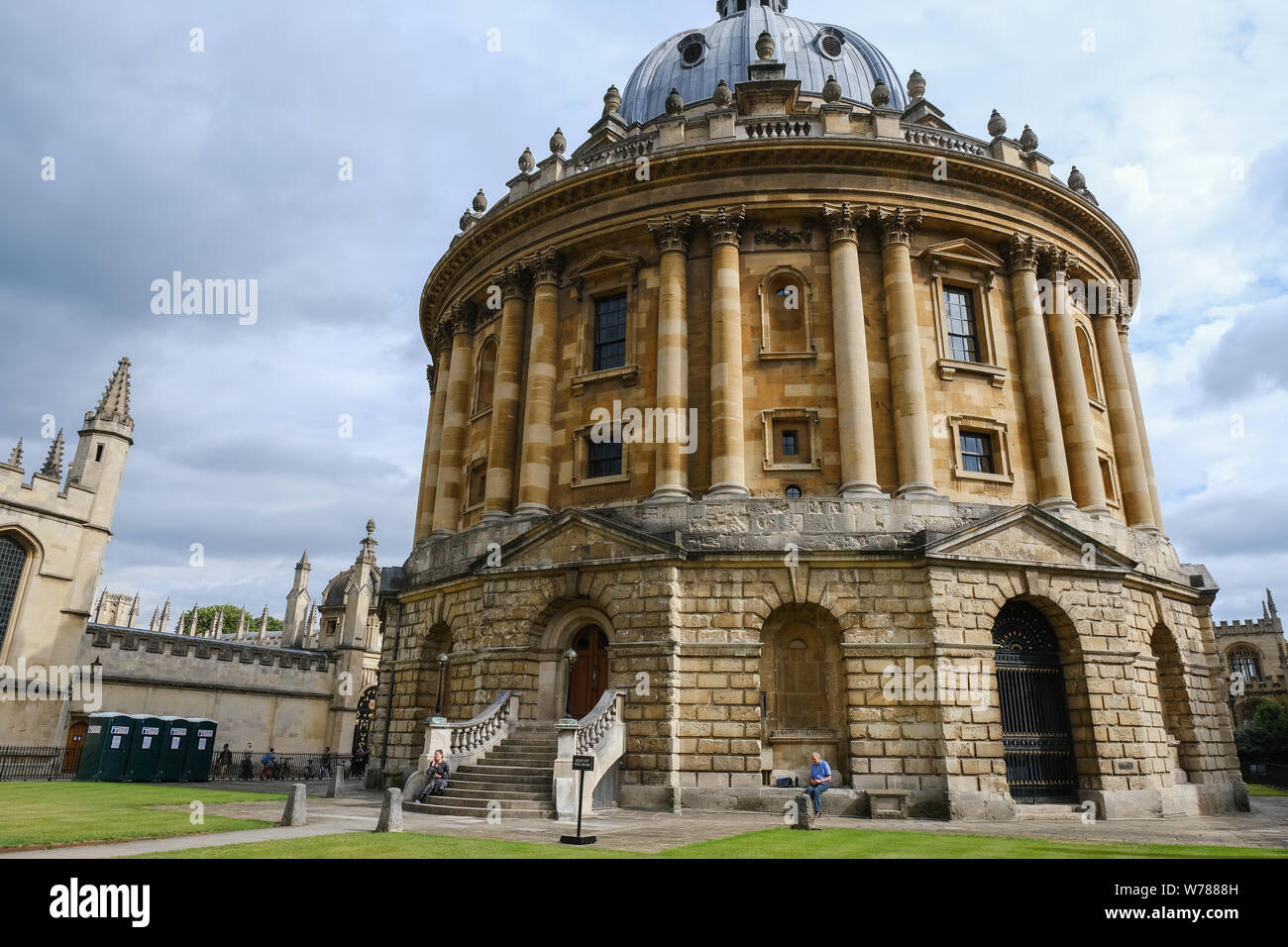 Die Radcliffe Camera Gebäude ist einer der am meisten recognizible Universität Gebäude in der Stadt. Stockfoto