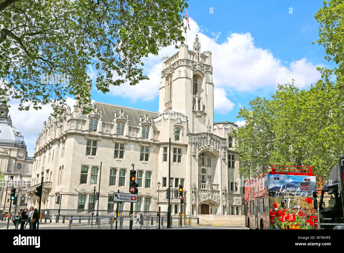 London, Großbritannien - 22.Mai 2016: das Gebäude des Obersten Gerichtshof von Großbritannien an der Seite von Victoria Street Stockfoto