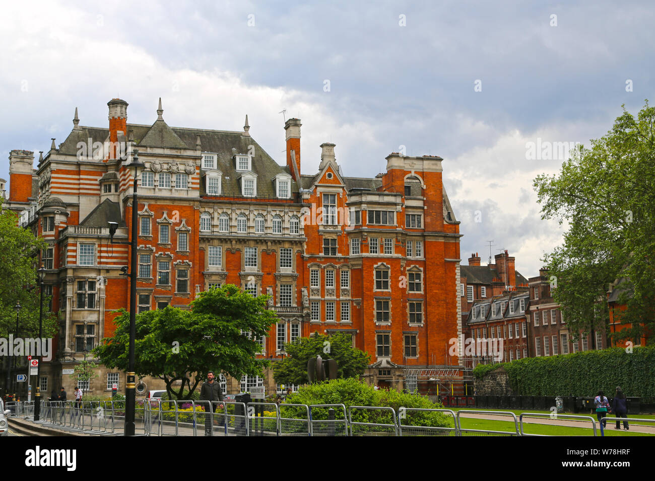 London, Großbritannien - 22.Mai 2016: House of Lords' Millbank in Westminster, Architekten Purcell Miller Tritton, Gebäude von der britischen Gruppe Inter-Par Stockfoto