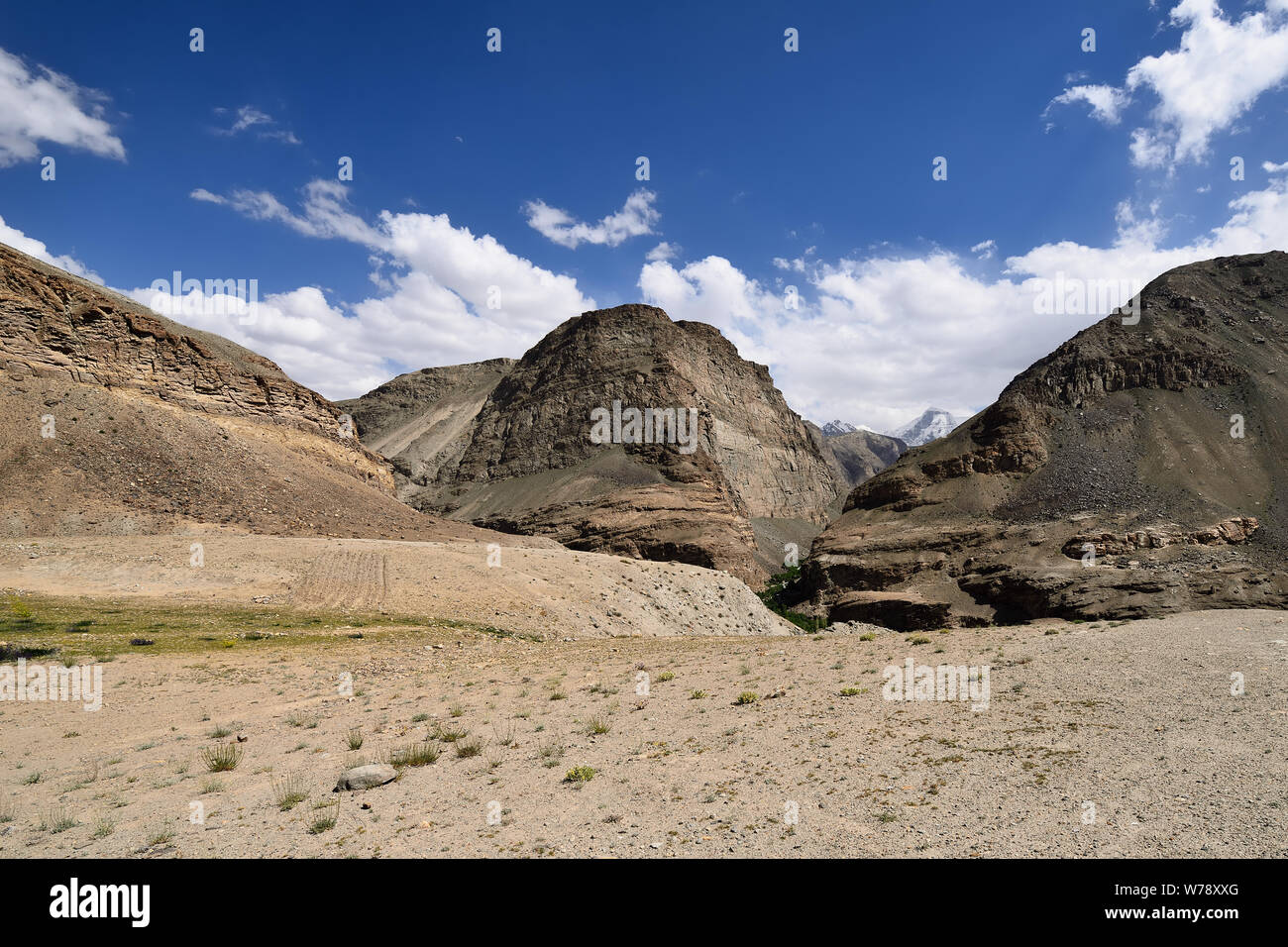 Blick auf die remote Shakhdara Tal Berg im Pamir, Tadschikistan, Zentralasien. Stockfoto