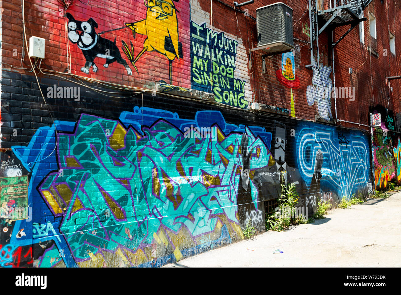 Street Art Graffiti Gasse, im Modeviertel von Toronto, Ontario, Kanada Stockfoto