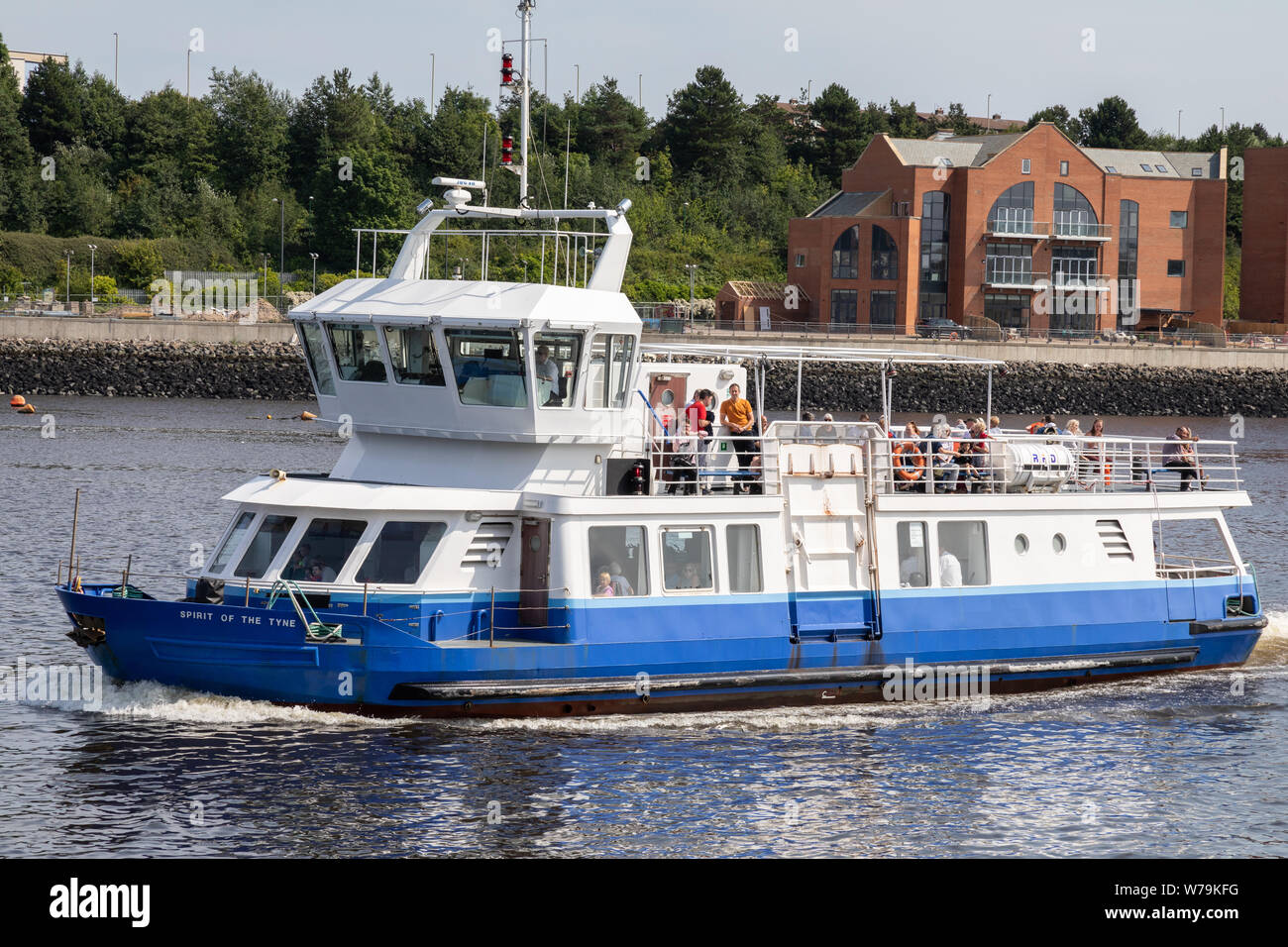 Der Geist des Tyne Fähre nähert sich North Shields Ferry Terminal. Diese Fähre verkehrt ein Shuttleservice nach South Shields in Newcastle Stockfoto