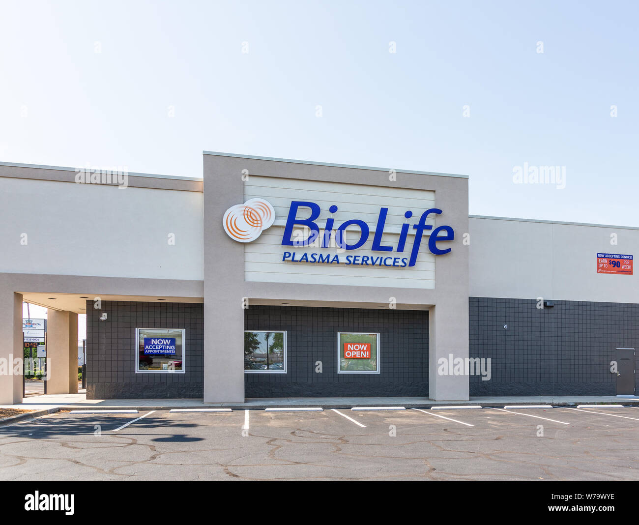 CHARLOTTE, NC, USA-28 Juli 19: Biolife Dienstleistungen, einen Plasma spende Zentrum, steht auf South Blvd. Stockfoto