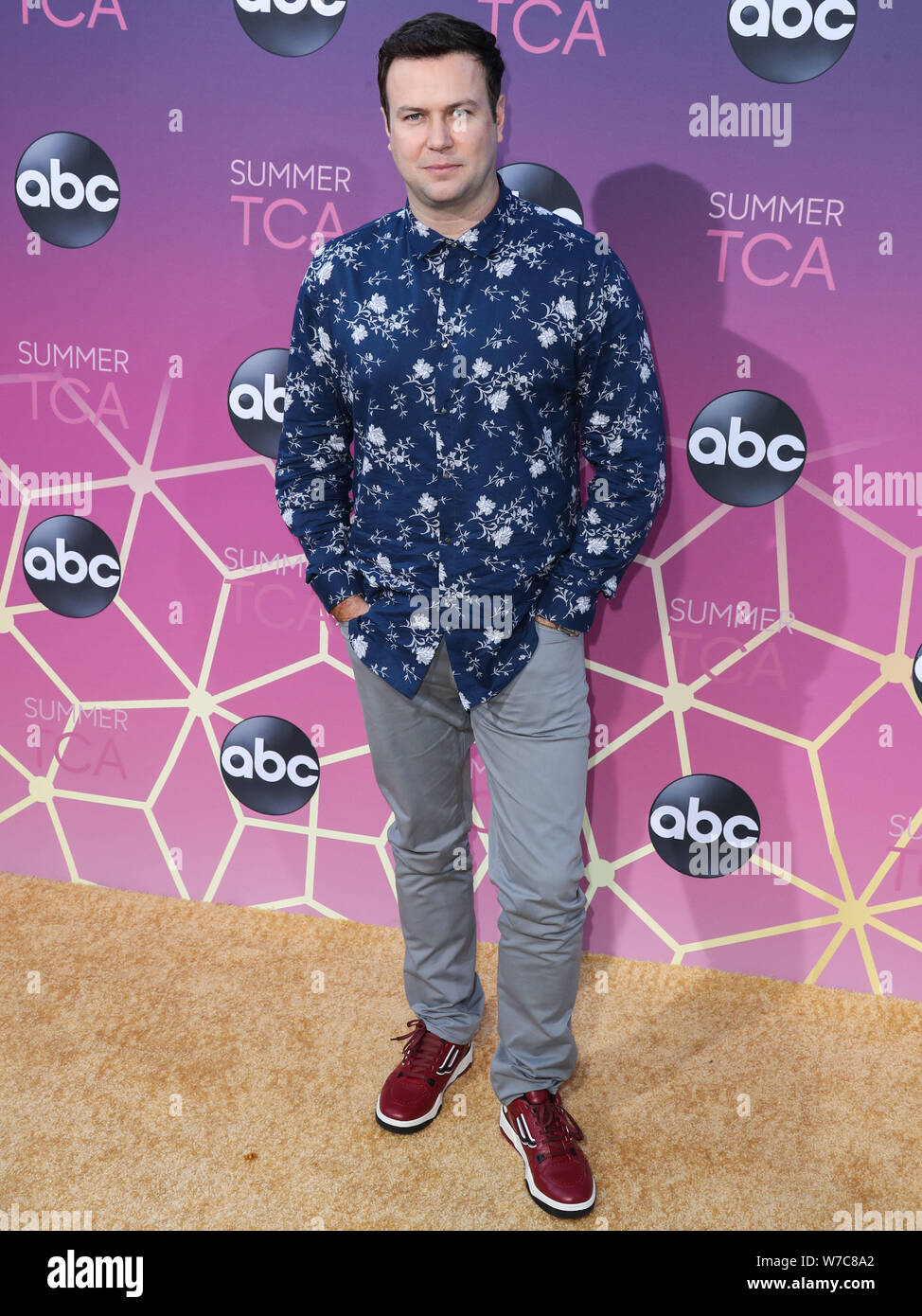 West Hollywood, Vereinigte Staaten. 05 Aug, 2019. WEST HOLLYWOOD, LOS ANGELES, Kalifornien, USA - 05. August: Schauspieler Taran Killam trifft im Disney ABC Fernsehen TCA Summer Press Tour All-Star-Party 2019 in Soho House West Hollywood am 5. August 2019 in West Hollywood, Los Angeles, California, United States. (Foto von Xavier Collin/Image Press Agency) Quelle: Bild Presse Agentur/Alamy leben Nachrichten Stockfoto