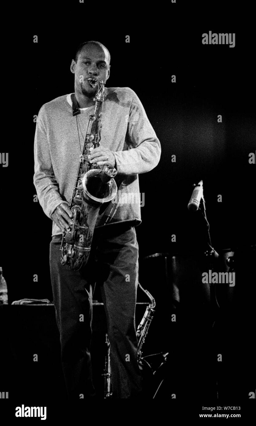Joshua Redman, Brecon Jazz Festival, Brecon, Wales, August 2001. Artist: Brian O'Connor. Stockfoto